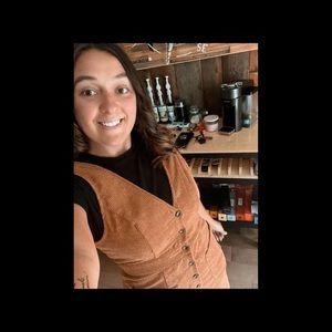 Meet your Posher, Allison